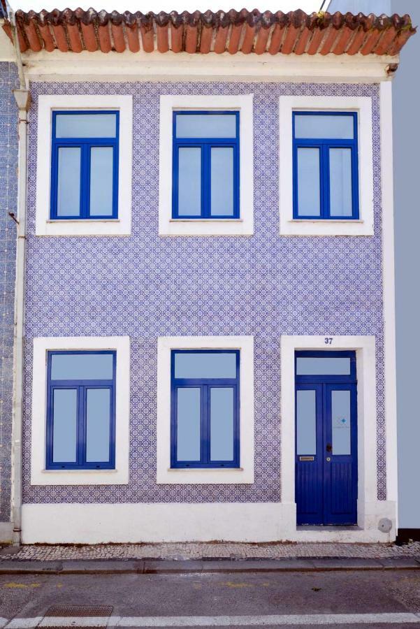 A Lodge In Blue Αβέιρο Εξωτερικό φωτογραφία